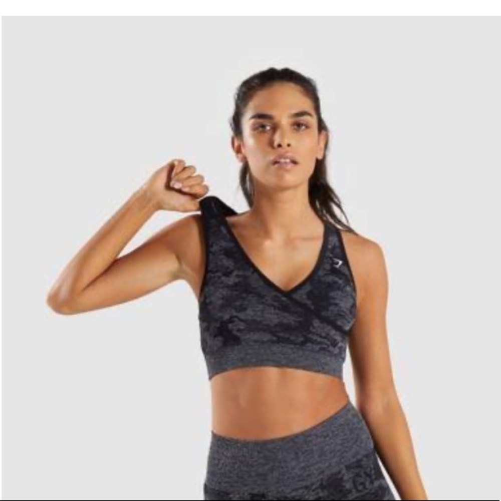 Gymshark camo Bra